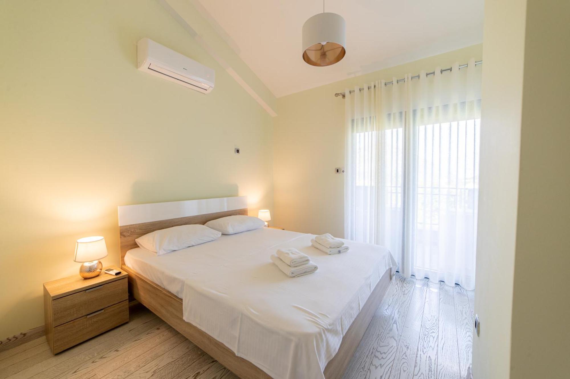Green Bay Apartments Morinj Kotor Buitenkant foto