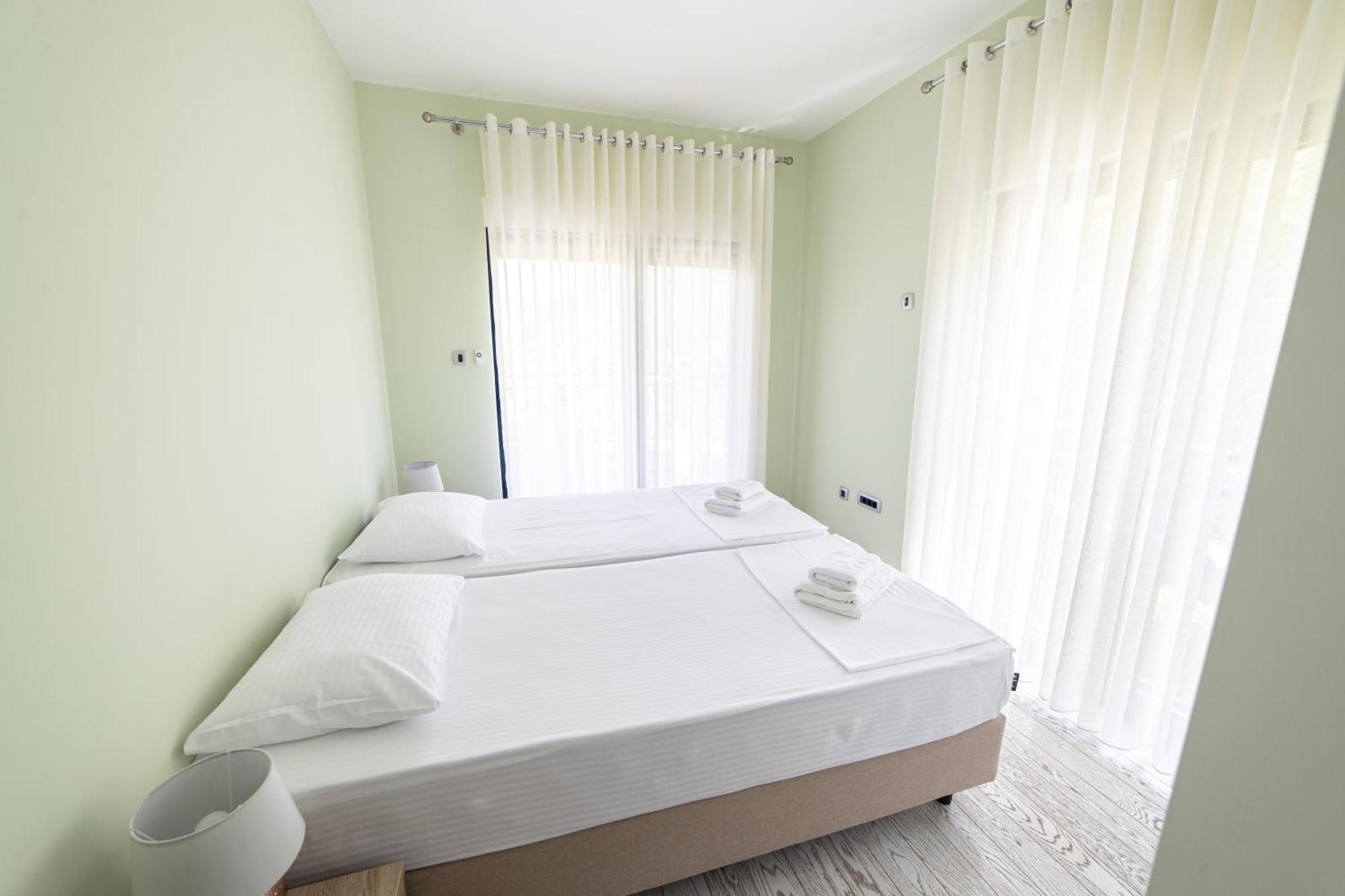 Green Bay Apartments Morinj Kotor Buitenkant foto